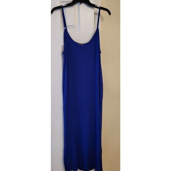 Woman's Long Maxi Dress W/Adjustable Spaghetti Strap &Pockets Blue. Small - Picture 3 of 7